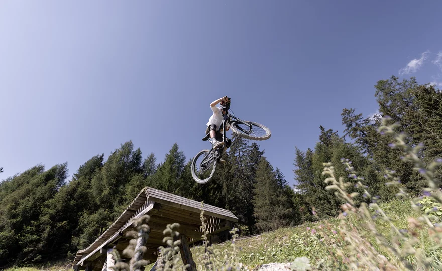 Slopestyler Bikepark Serfaus Fiss Ladis bike sfl.at